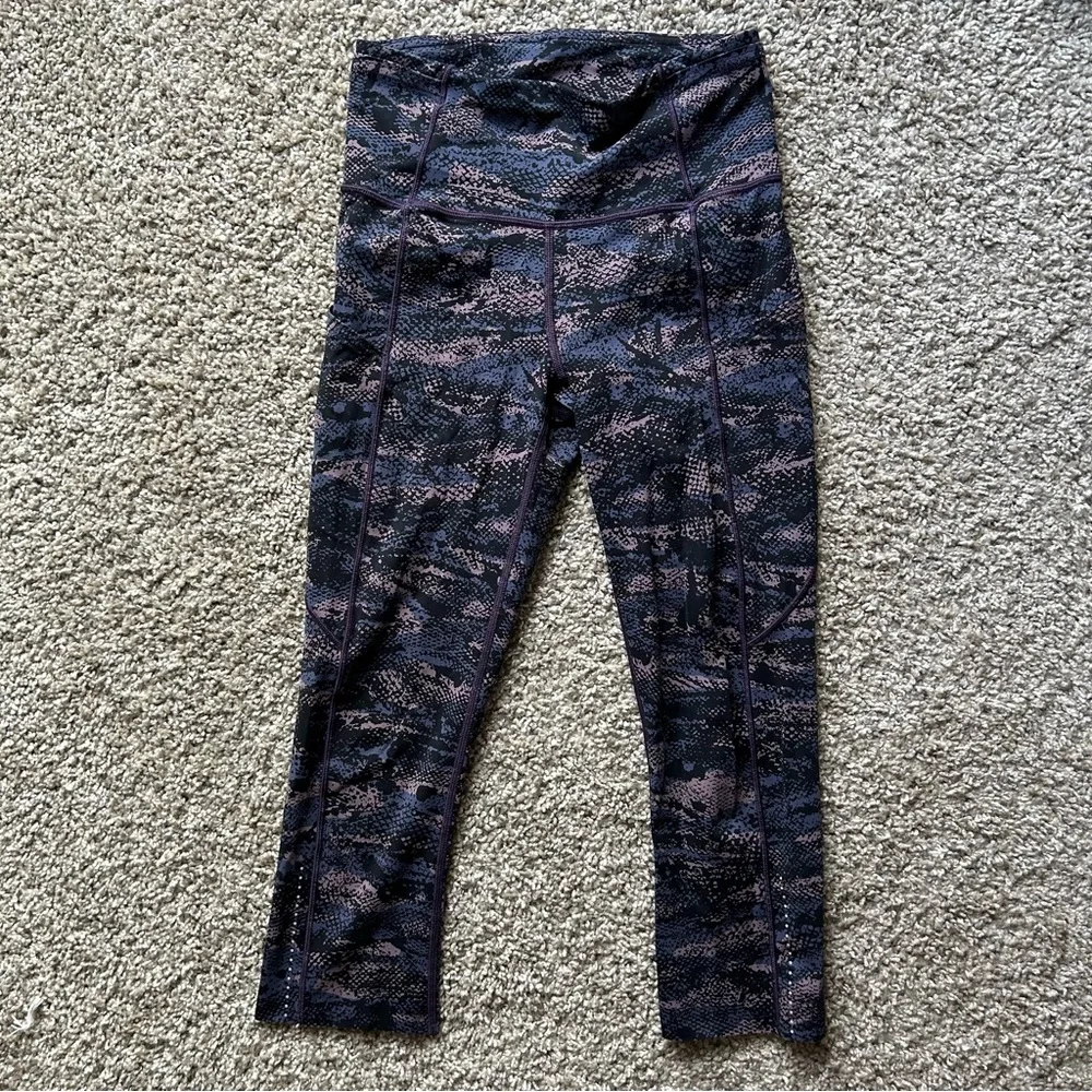 Lululemon Fast & Free Crop II Nulux 19